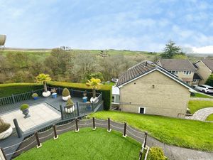 External- click for photo gallery